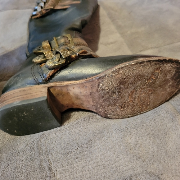 Freebird Raelynn - Picture 3 of 3